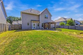 3712 Badin Lake Ln, Fayetteville, NC 28314