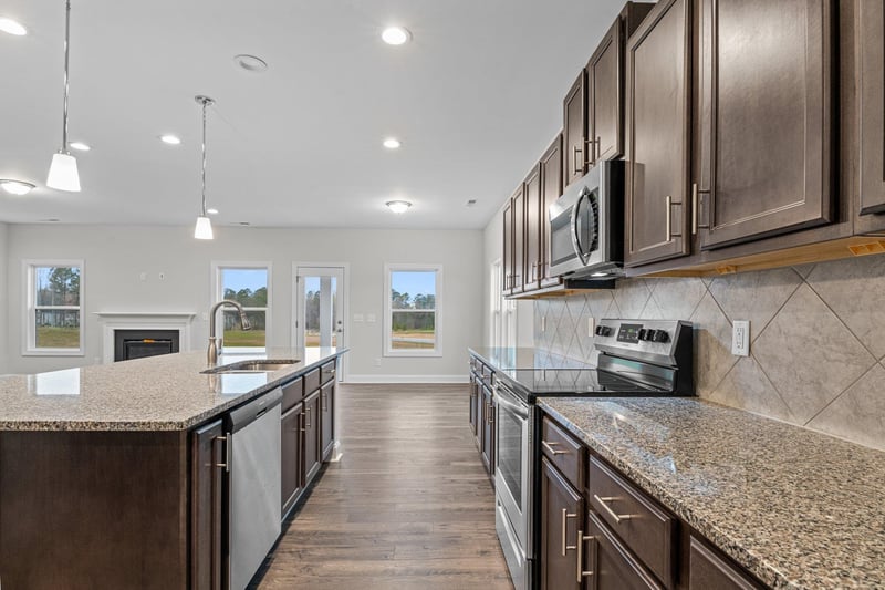 3712 Bailey Lake Dr, Fuquay Varina, NC 27526