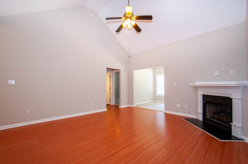 3712 Blue Blossom Dr, Raleigh, NC 27616