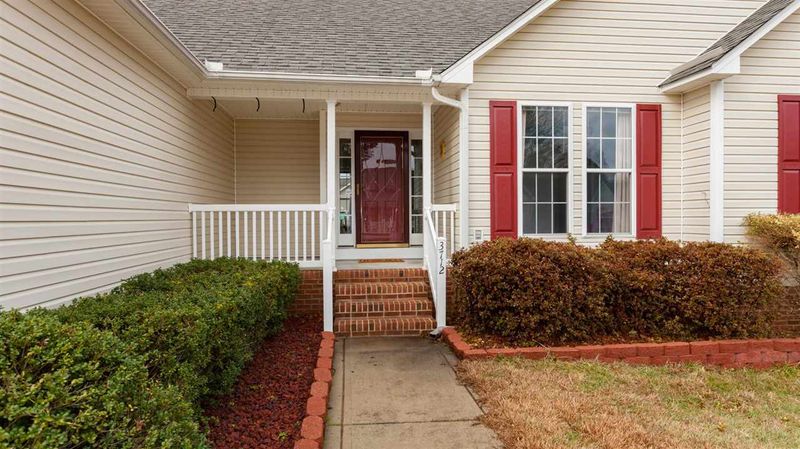 3712 Cold Harbour Dr, Raleigh, NC 27610