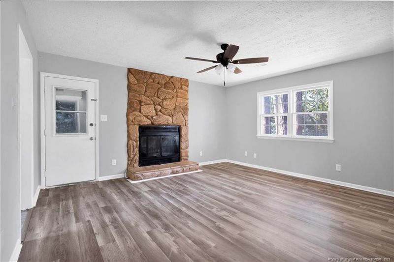 3712 Leonard Pl, Hope Mills, NC 28348