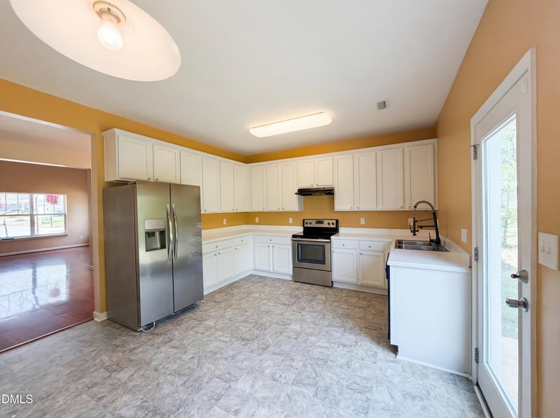 3712 Mayfair Mill Dr, Raleigh, NC 27616