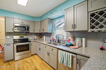 3712 Old Coach Rd, Raleigh, NC 27616