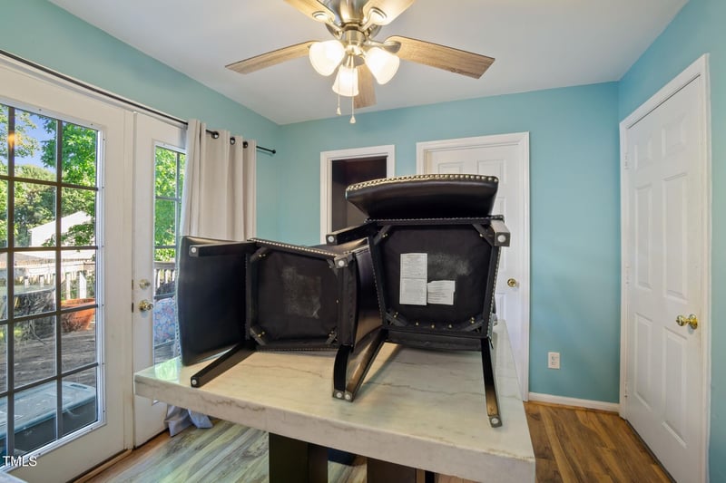3712 Old Coach Rd, Raleigh, NC 27616