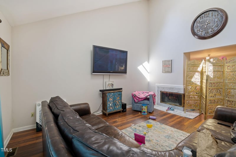 3712 Old Coach Rd, Raleigh, NC 27616