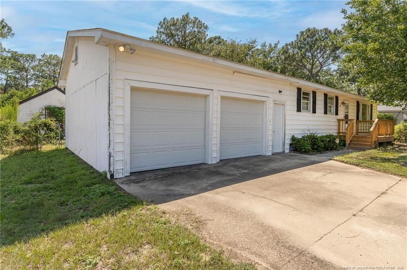 3713 Carlos Ave, Fayetteville, NC 28306