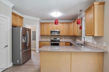 3713 Cassaro Ln, Zebulon, NC 27597