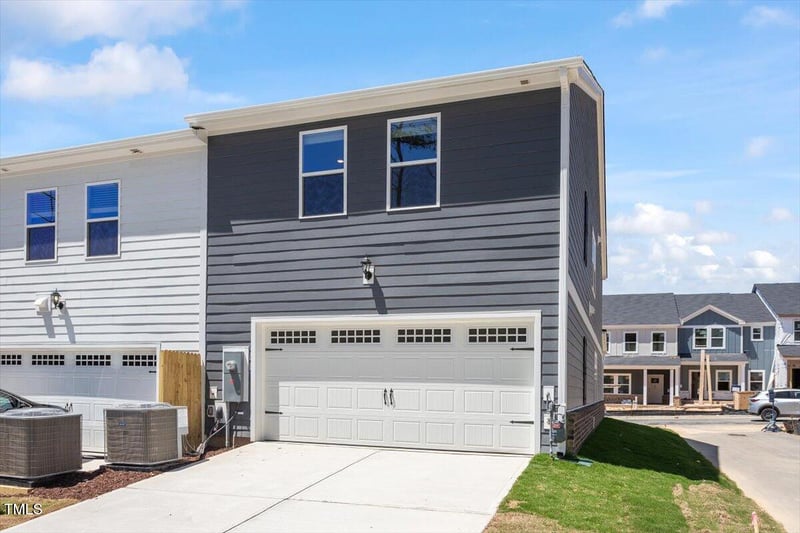 3715 Rosebush Dr, Zebulon, NC 27597