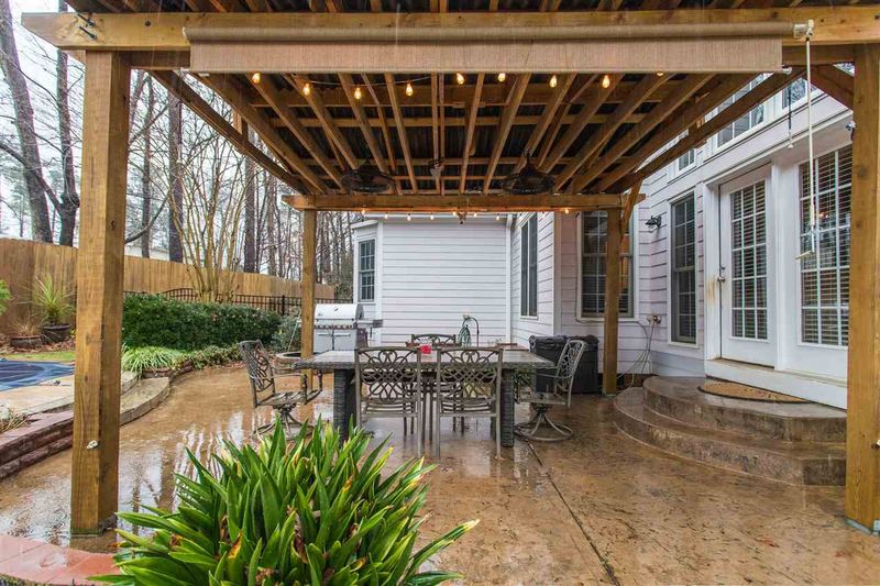 3716 Crooked Brook Trl, Apex, NC 27539