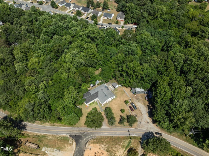 3716 Pearl Rd, Raleigh, NC 27610