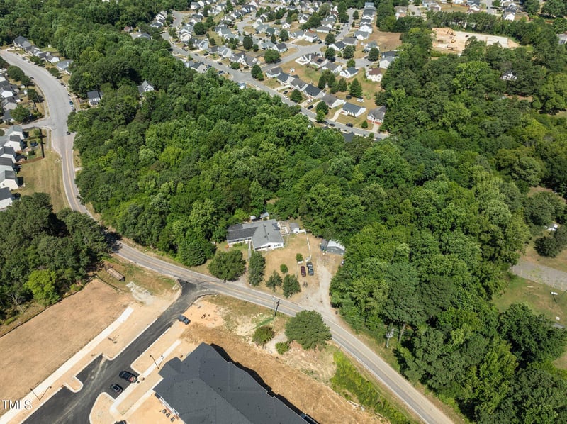3716 Pearl Rd, Raleigh, NC 27610
