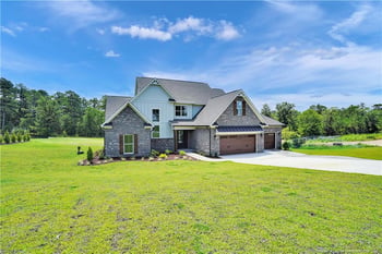 3716 Riverhill Dr, Fayetteville, NC 28306