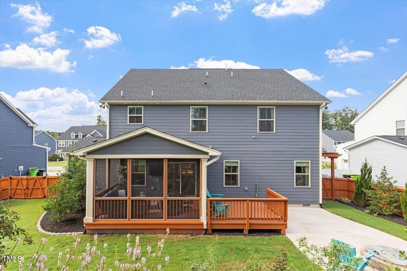 3716 Shires Edge Dr, New Hill, NC 27562