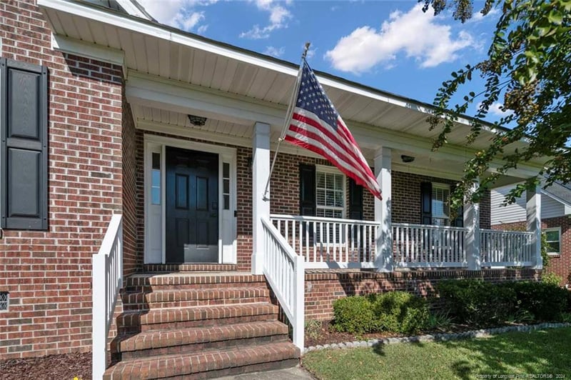 3716 Sunchase Dr, Fayetteville, NC 28306