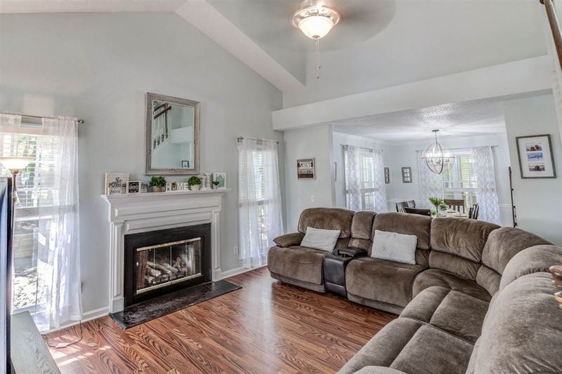 3717 Kroll Ct, Raleigh, NC 27616