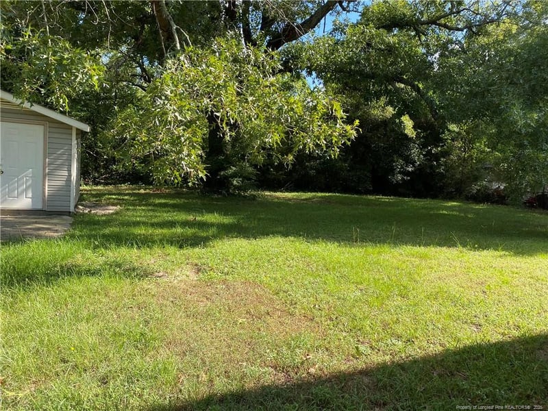 3718 Carlos Ave, Fayetteville, NC 28306