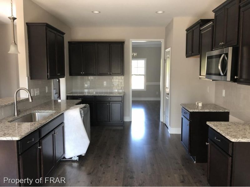 3718 Glencourse Way, Fayetteville, NC 28311