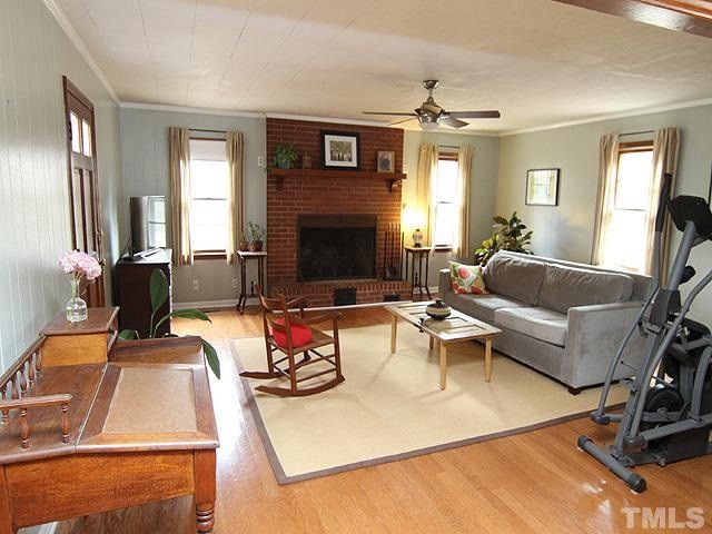 3718 Ode Turner Rd, Hillsborough, NC 27278