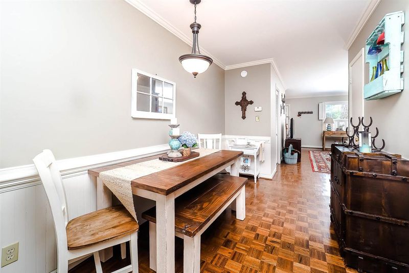 3719 Jamestown Cir, Raleigh, NC 27609