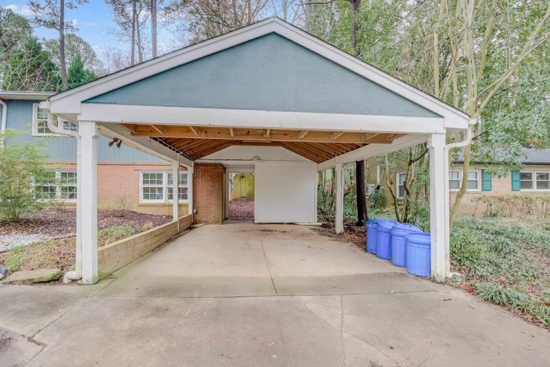 3719 Swift Dr, Raleigh, NC 27606