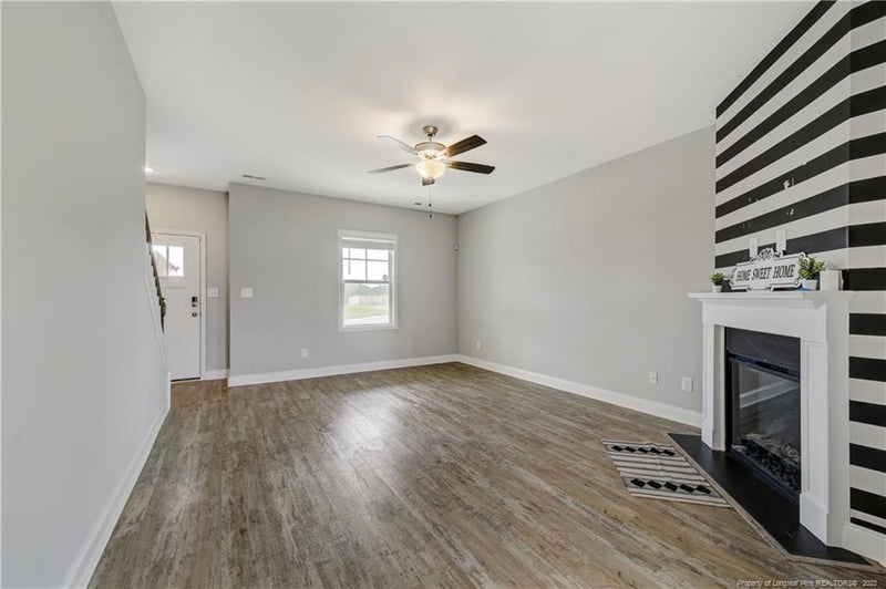 372 Croft Dr, Fayetteville, NC 28312