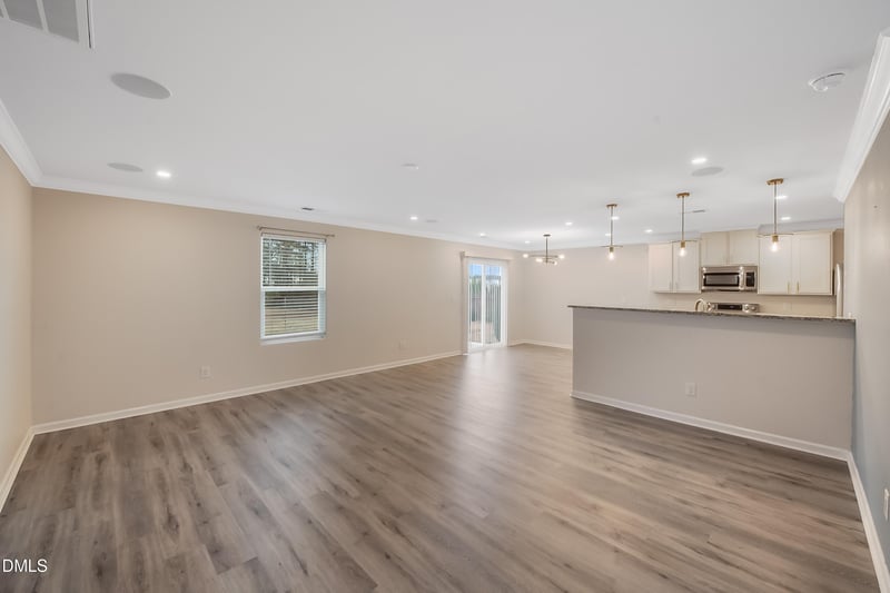 372 Mineral Spring Ln, Fuquay Varina, NC 27526