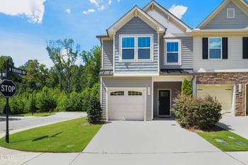 372 E Porthaven Way, Clayton, NC 27527