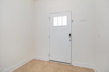 372 E Porthaven Way, Clayton, NC 27527
