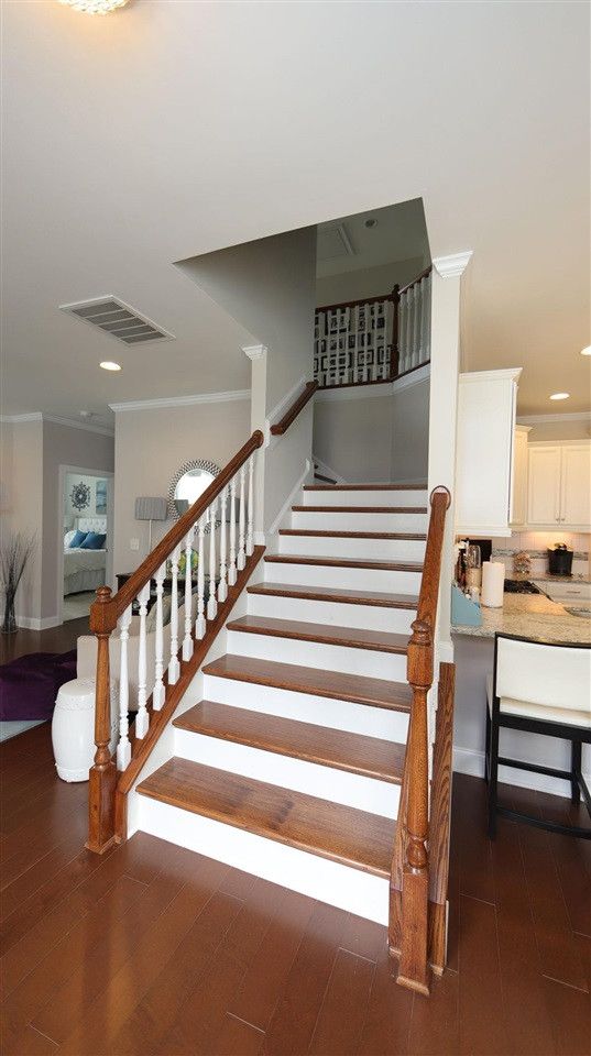 372 Roberts Ridge Dr, Cary, NC 27513