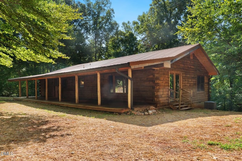 372 Round Fish Dr, Sanford, NC 27330