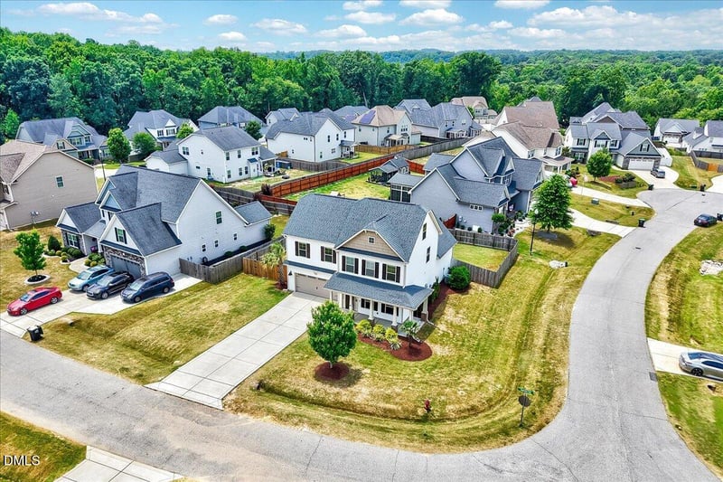 372 Sugarpine Trl, Clayton, NC 27520