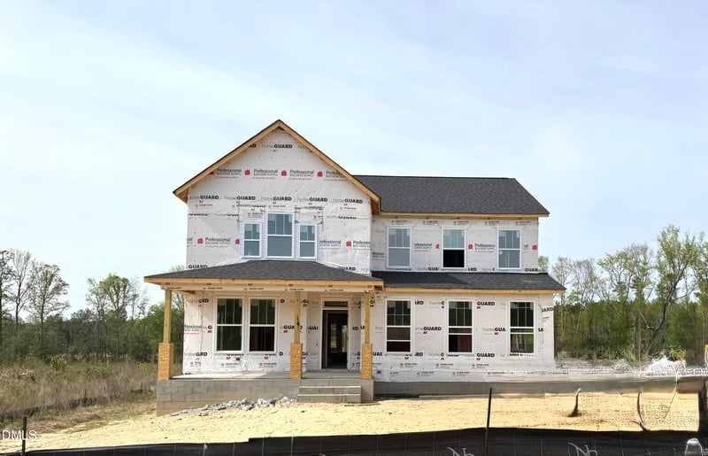 372 Sweetfern Ln, Zebulon, NC 27597