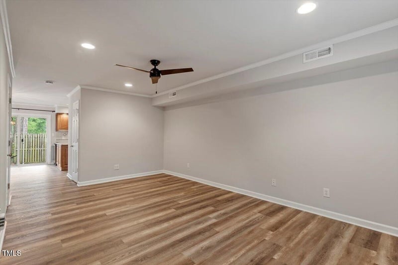 3720 Jamestown Cir, Raleigh, NC 27609