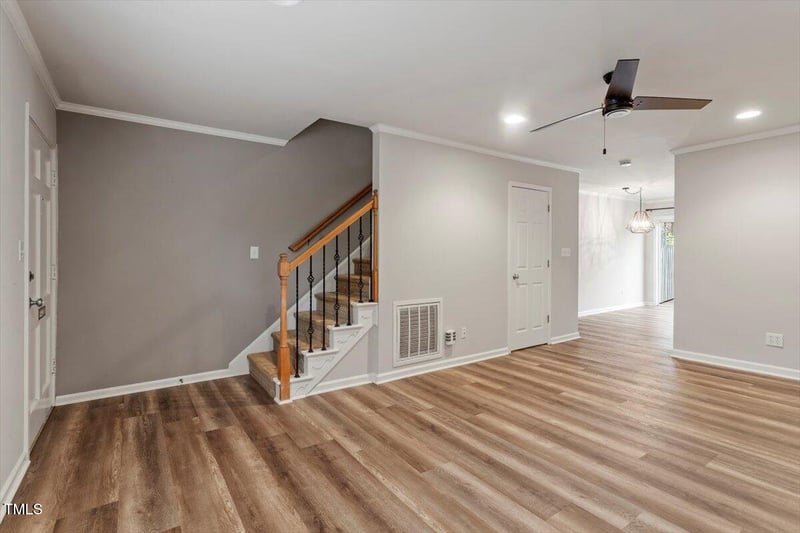 3720 Jamestown Cir, Raleigh, NC 27609