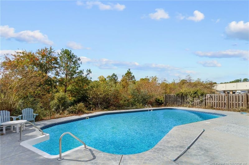 3720 Owen Dr, Fayetteville, NC 28306
