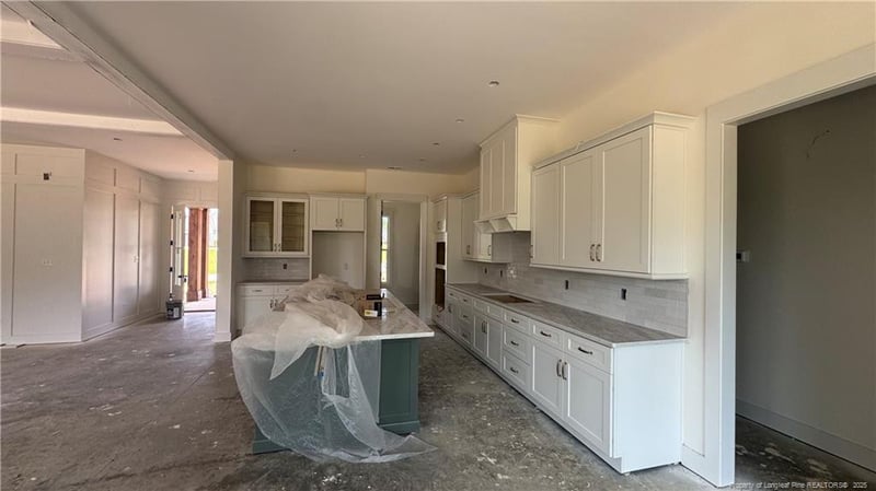 3720 Riverhill Dr, Fayetteville, NC 28306