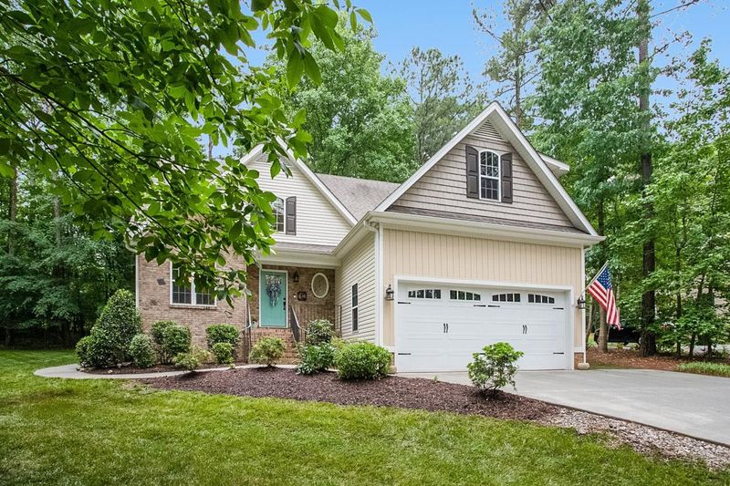 3720 Sapphire Ct, Franklinton, NC 27525