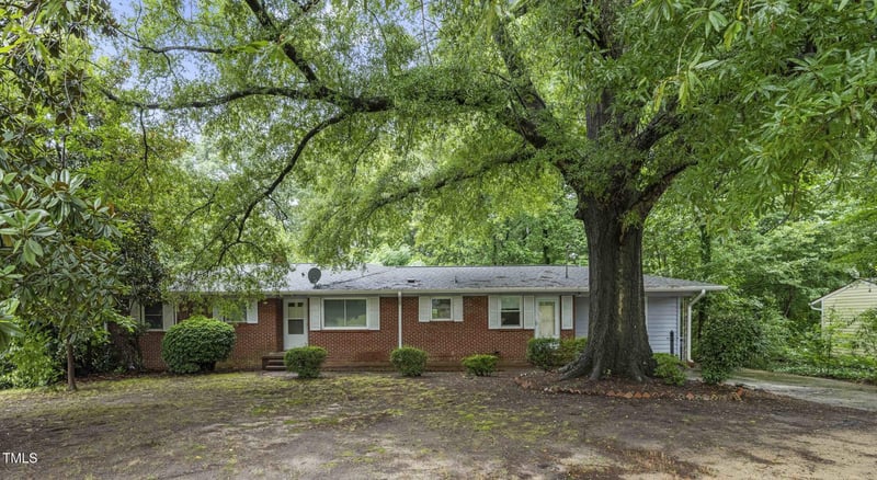 3721 Baugh St, Raleigh, NC 27604