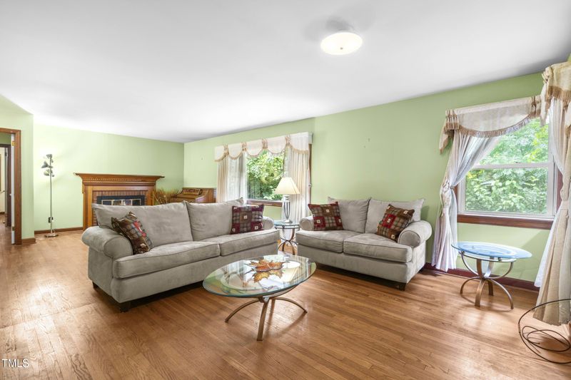 3721 Baugh St, Raleigh, NC 27604