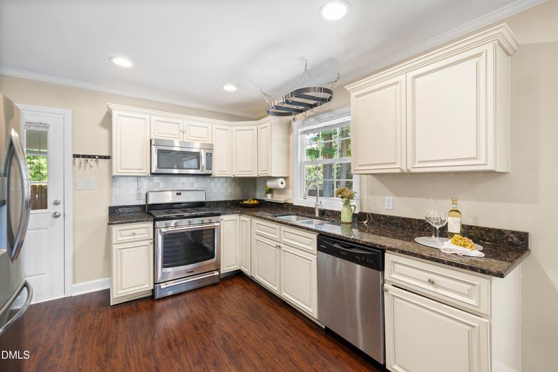 3721 Dusty Ln, Raleigh, NC 27604