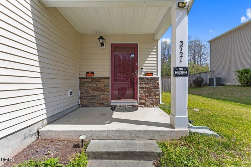 3721 Mountain Brook Cir, Durham, NC 27704