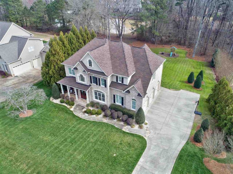 3721 Westbury Lake Dr, Raleigh, NC 27603