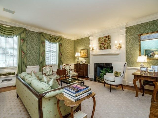 3721 Williamsborough Ct, Raleigh, NC 27609