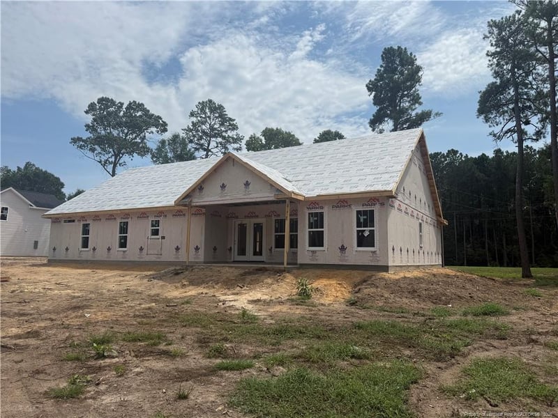 3723 Huckleberry Rd, Fayetteville, NC 28312