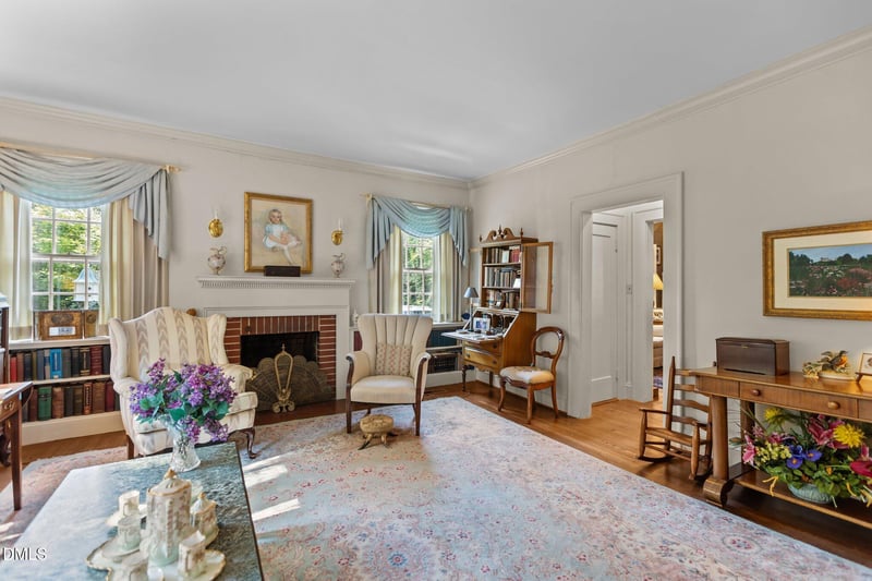 3724 Hope Valley Rd, Durham, NC 27707