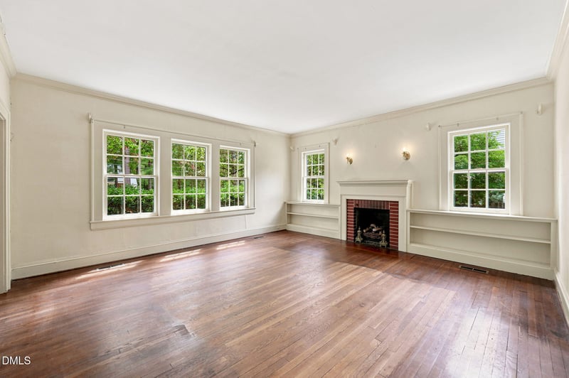 3724 Hope Valley Rd, Durham, NC 27707