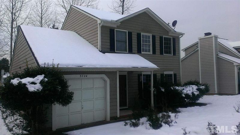 3724 Phillips Way E, Durham, NC 27713