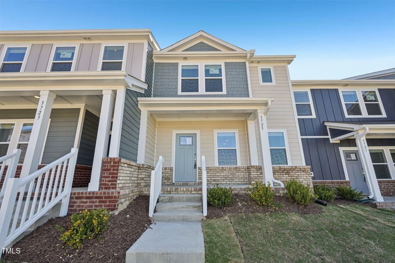 3725 Rosebush Dr, Zebulon, NC 27597