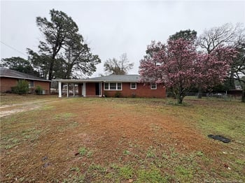 3725 Sandra Dr, Fayetteville, NC 28304