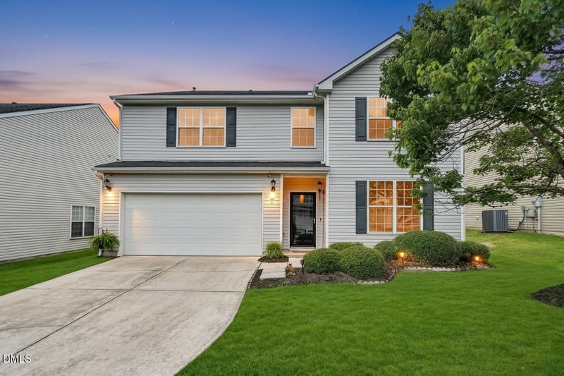 3726 Rivermist Dr, Raleigh, NC 27610
